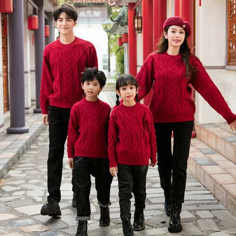 亲子装宝宝针织衫毛衣麻花外套潮一家三口儿童男童红色家庭装女童