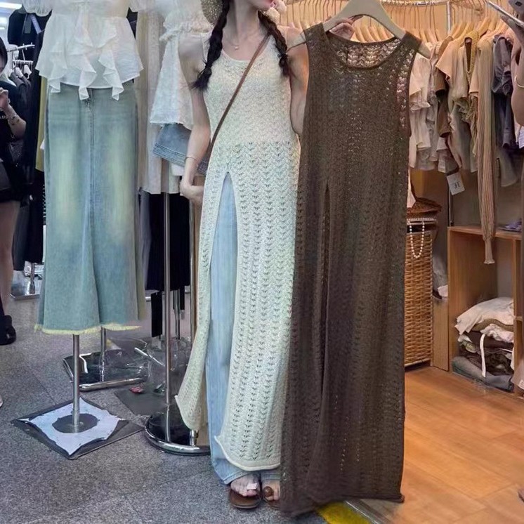 年夏季新款韩系通勤复古圆领设计感镂空针织编织连衣裙女装