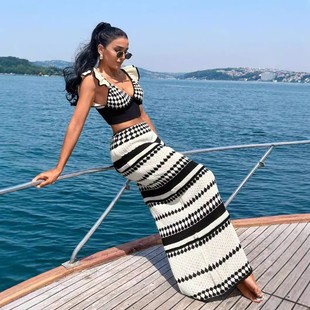半身裙上衣套装 露脐背心针织法式 波西米亚沙滩包臀条纹两件套长款