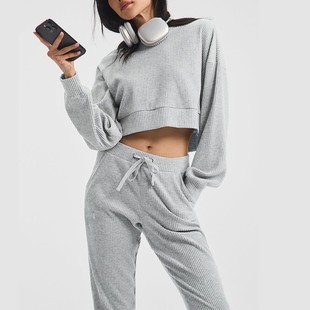 跨境欧美秋冬灯芯绒运动休闲套装 女 套头连帽宽松健身跑步卫衣长袖