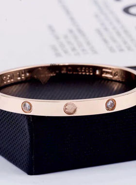 韩版森系风钛钢不掉色四叶草手镯