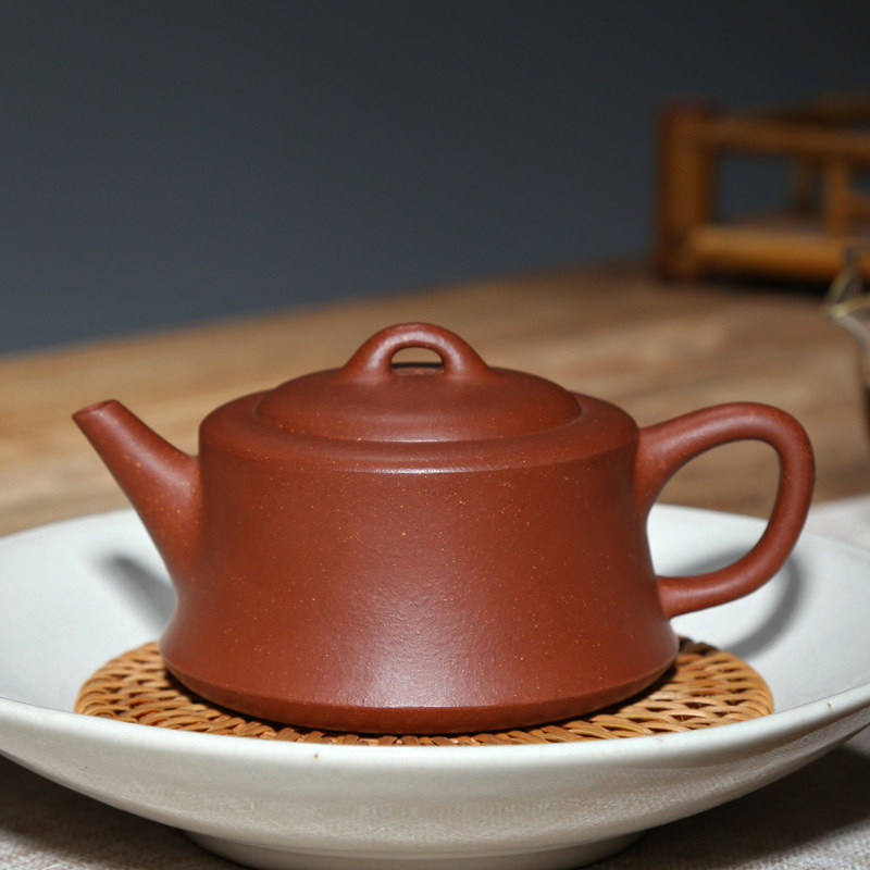 正宗宜兴紫砂壶茶具纯手工茶壶名家吴竹霞原矿降坡泥220CC鱼罩壶