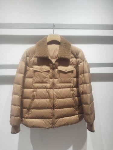 TRANDS鹅绒服.可脱卸羊羔毛领超轻羽绒服.尽显年轻时尚和充满活力