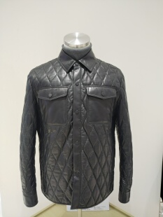 TRANDS棉皮衣.全桶染小羊皮,皮面细腻透气性强.光泽自然.厚薄适中