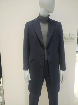 TRANDS羊绒大衣.意大利面料商colombo提供的奢华山羊绒面料