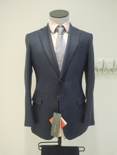 TRANDS西服套装。意大利高奢品牌 PIACENZA（彼尔纤纱）环保面料