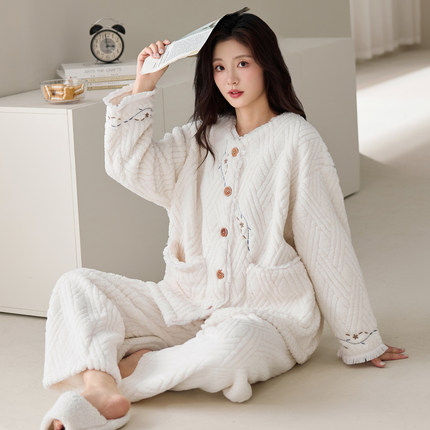 冬季睡衣女款2025新款珊瑚绒简约休闲保暖加厚长袖开衫家居服套装