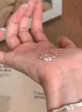 新款异形马眼钻戒指女小众设计开口指环简约百搭高级感送女友礼物