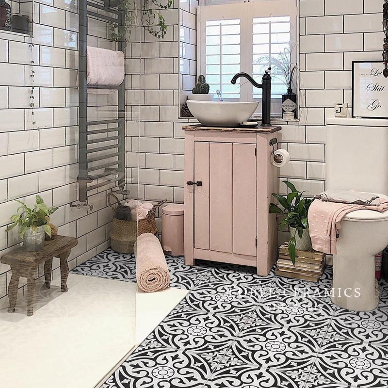 北欧黑白格子灰色小花砖300x300 墙砖厨房卫生间防滑地砖阳台瓷砖 六贝瓷砖 淘优券 北欧黑白格子灰色小花砖300x300 墙砖厨房卫生间防滑地砖阳台瓷砖 六贝瓷砖 淘优券