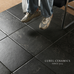 复古黑色莱姆石古堡砖民宿酒吧会所瓷砖防滑地砖客厅餐厅地板砖