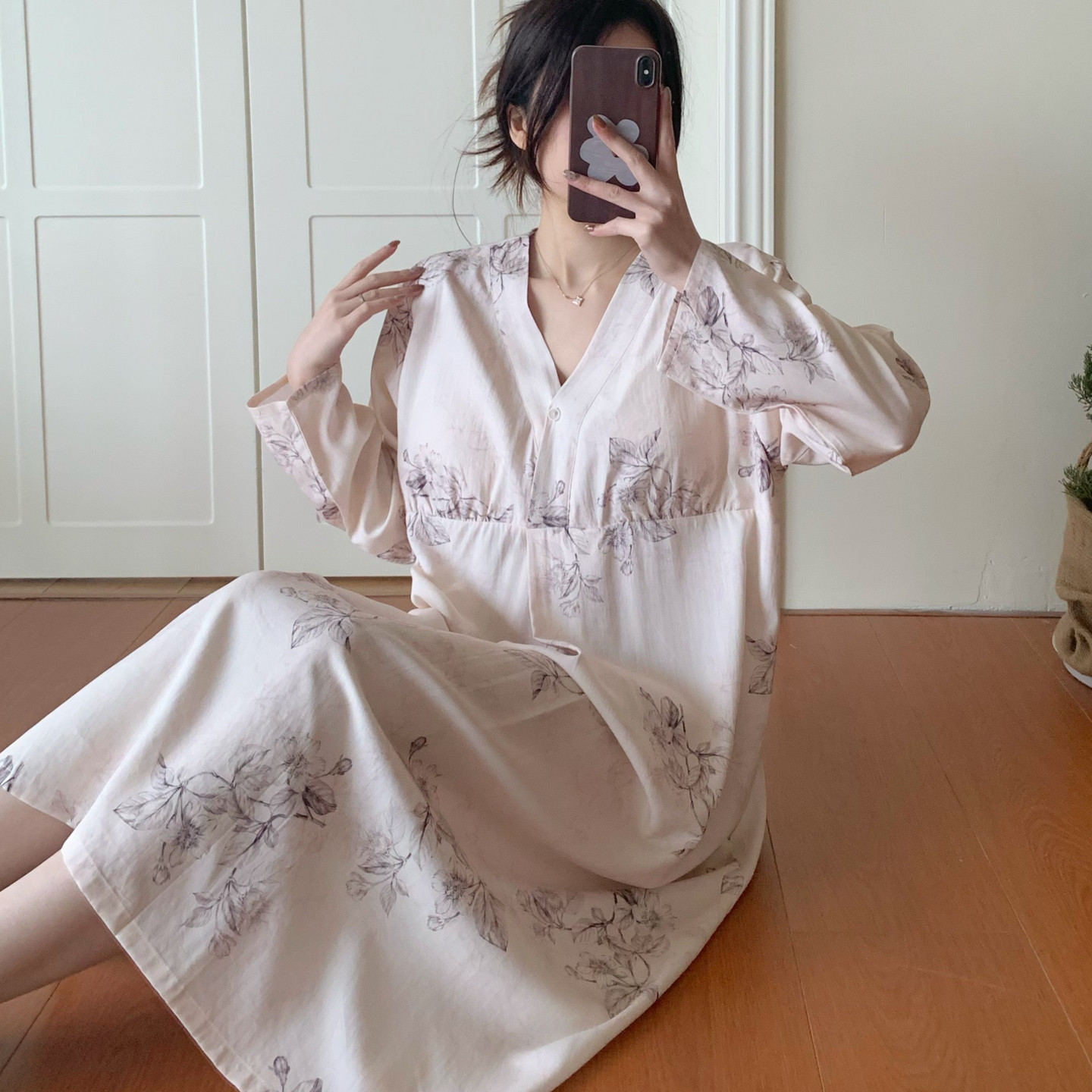 带胸垫连衣裙棉绸长袖睡裙女夏人造棉绵绸薄款妈妈睡衣裙小个子