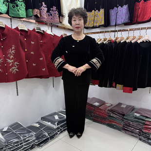 套装 妈妈早春新款 时尚 国风衫 圆领真丝绒民族风T恤衫 2026刺绣长袖