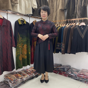 喜婆婆改良旗袍连衣裙女50岁妈妈装 立领收腰显瘦红色婚礼裙 中长款