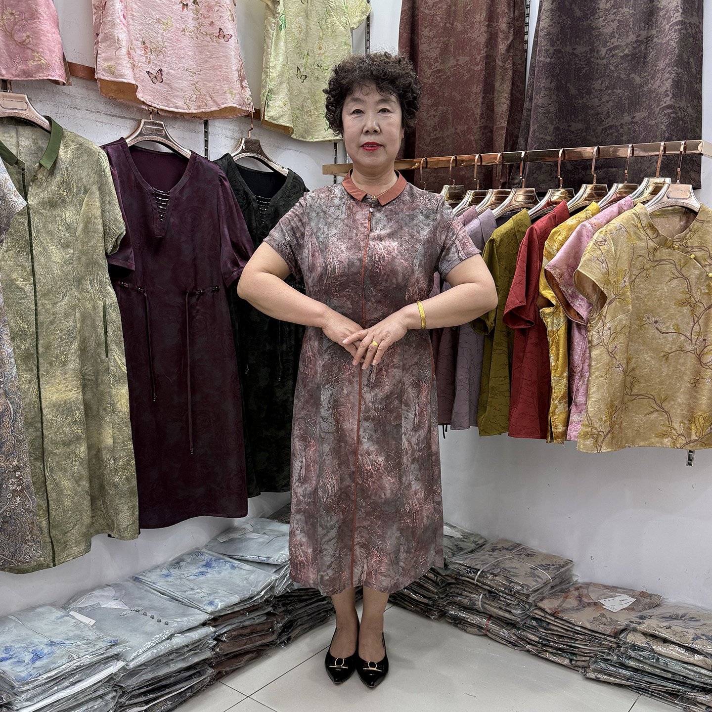 妈妈夏装娃娃领真丝印花连衣裙改良旗袍气质翻领中长款显瘦A字裙图片