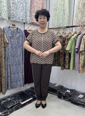 中年妈妈新品圆领格子休闲套装