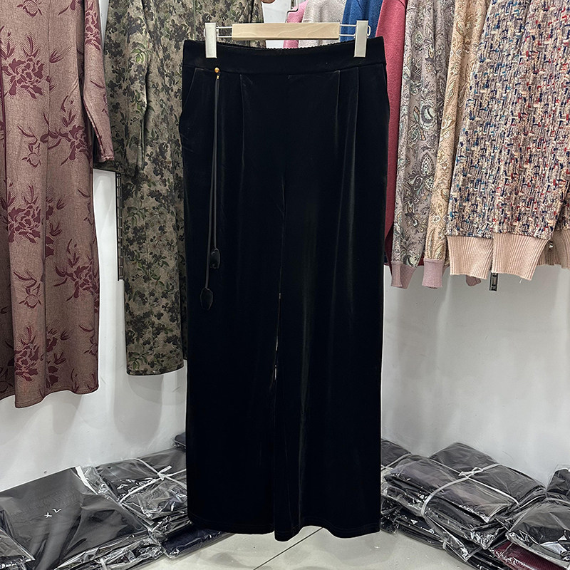 高级感妈妈秋装金丝绒松紧高腰休闲长裤女黑色百搭运动直筒阔腿裤,女装/女士精品,中老年女装,淘宝优惠券,粉丝福利购,淘宝优惠卷