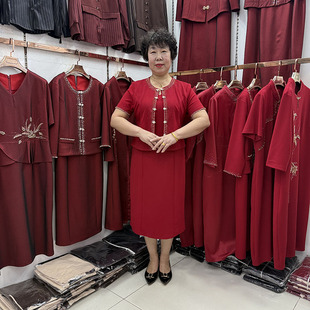 五一喜妈妈婚宴装假两件婚礼连衣裙夏短袖高贵红色礼服小个子敬酒