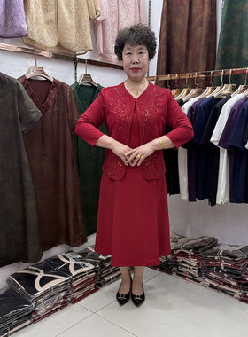 五一喜婆婆婚宴两件套女披肩 + 连衣裙2026妈妈婚礼礼服遮肚套装