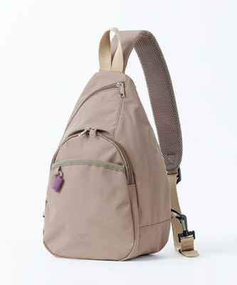 anello新款女士胸包手提纯色简约后背包户外休闲多用斜跨包便携包