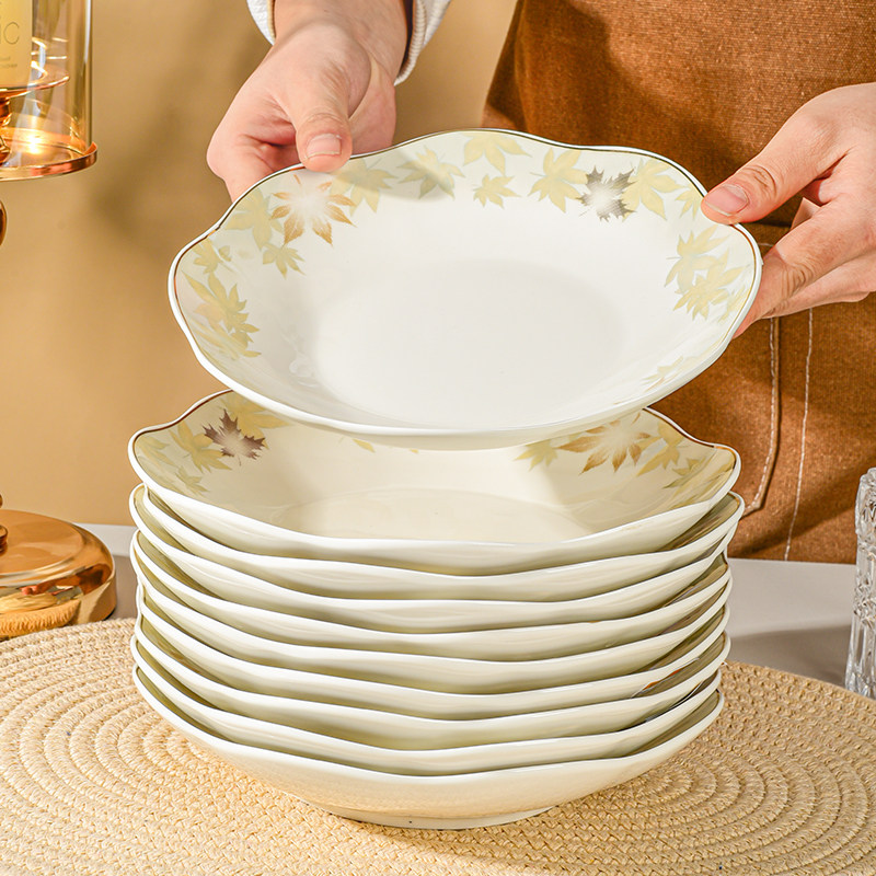 耐高温花边轻奢家用时尚新款陶瓷饭盘枫叶印花金边碗碟餐具系列