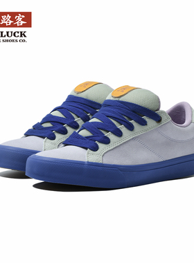 极路客新款熊系列男女款休闲蓝紫色板鞋面包鞋耐磨减震专业滑板鞋