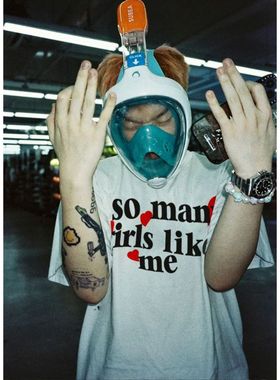 MerryWannaBe MWB capper同款“所有女孩都喜欢我”标语短袖T恤