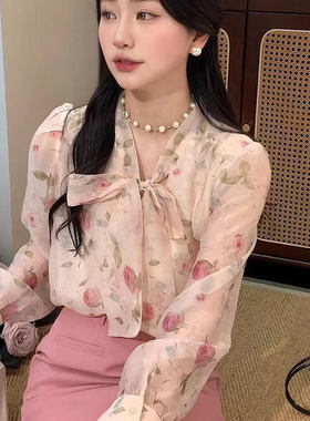蝴蝶结碎花高级感衬衫女2025春季新款设计感小众雪纺法式长袖衬衫
