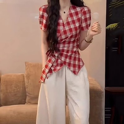 法式港风复古V领格子系带短袖衬衫女2025夏季新款收腰显瘦上衣潮