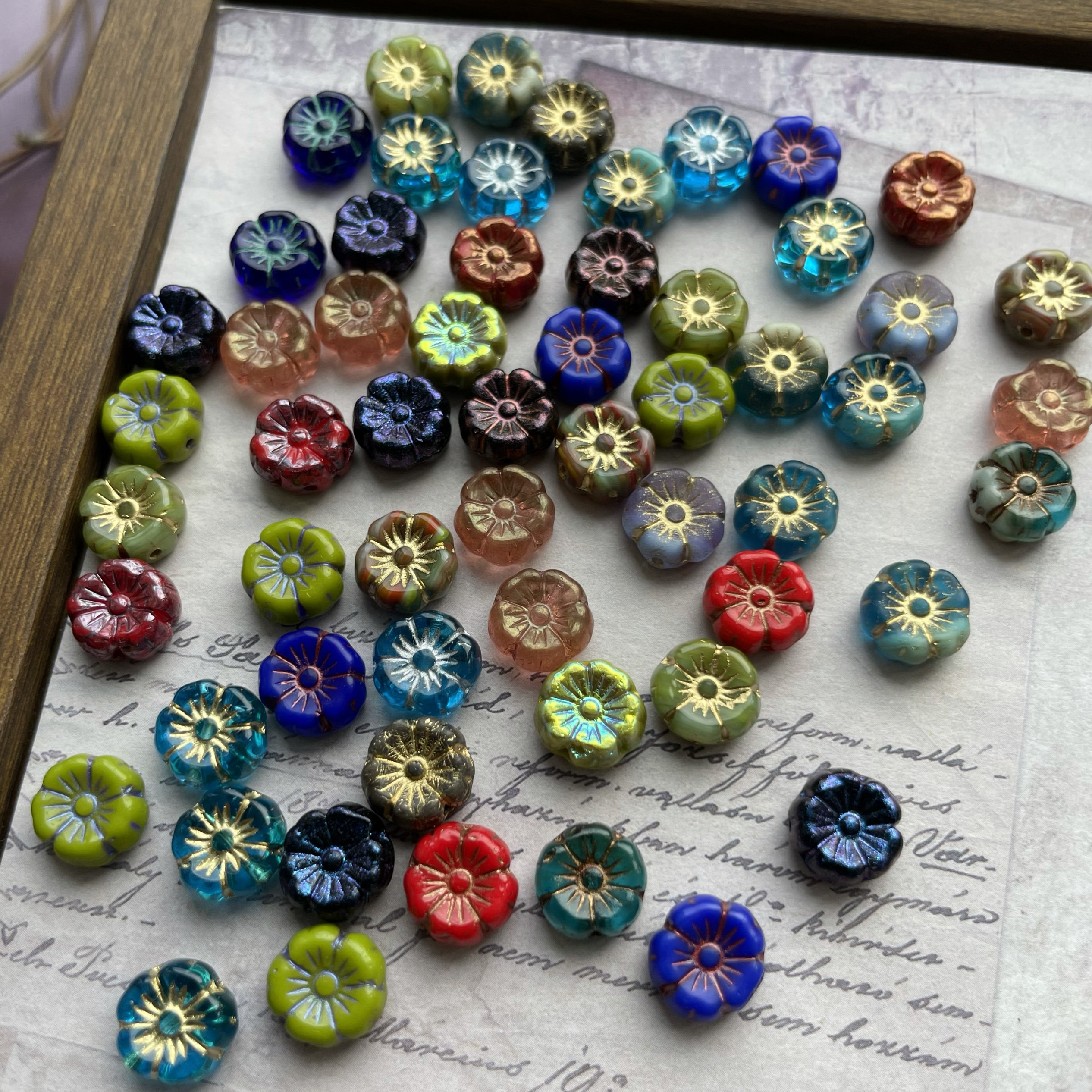进口捷克琉璃夏威夷花8mm复古DIY手工手作项链耳环手链饰品配件