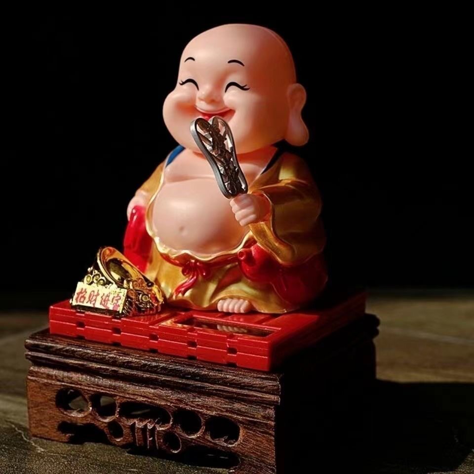 太阳能点头摇扇笑脸佛汽车摆件小号摇头佛公仔车内装饰品摆件