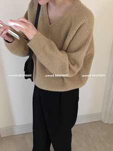 软糯羊绒v领毛衣女秋冬2022新款韩版宽松慵懒风加厚套头针织上衣