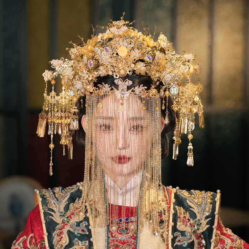 新娘头饰中式婚礼凤冠霞帔古装奢华传统龙凤褂汉服结婚发饰品