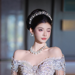 新娘轻奢手工珍珠皇冠超仙小众法式减龄公主婚礼生日婚纱礼服王冠