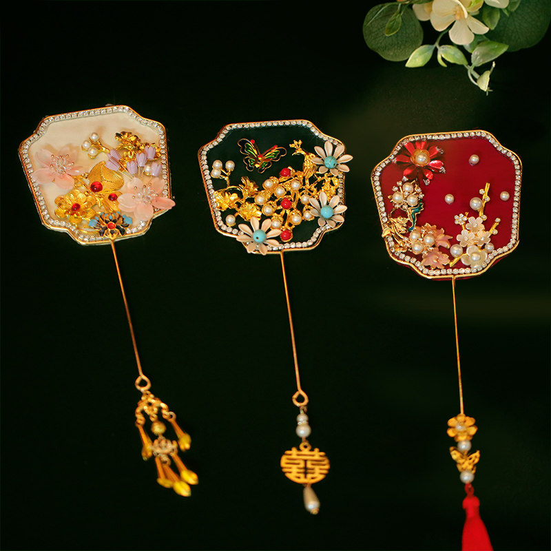 新中式扇子方形芭蕉扇小巧古风汉服结婚喜扇送闺蜜手工团扇手捧花,家居饰品,工艺扇/团扇/喜扇/折扇,淘宝优惠券,粉丝福利购,淘宝优惠卷