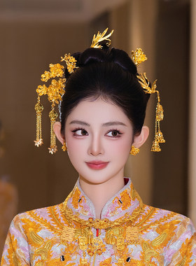 梦瑶金色新娘复古秀禾头饰中式婚礼精致凤凰发簪铃铛流苏汉服发饰