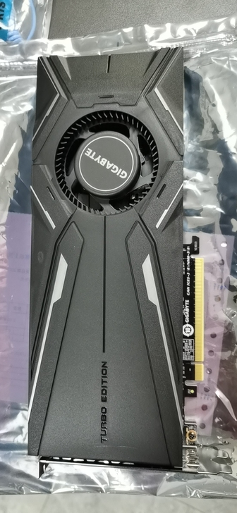技嘉(gigabyte)rtx 2080 ti turbo 显卡公版涡轮 深度学习丽台
