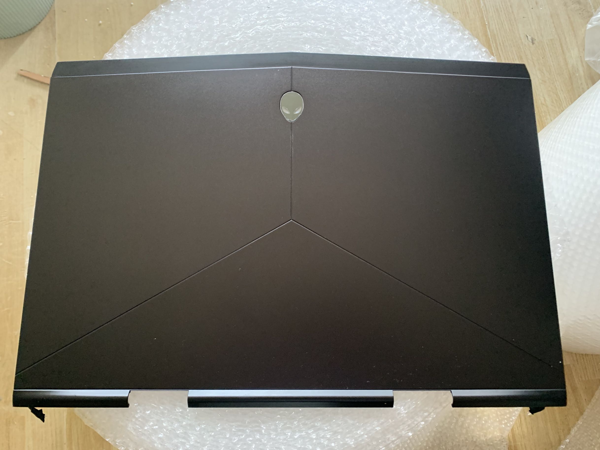 戴尔外星人17Alienware17R4R5