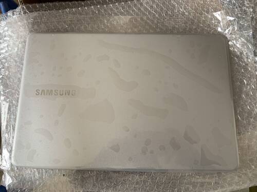 全新外壳Samsung900X5NNP900X5N