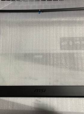 微星GT76MS-17H1屏幕上盖