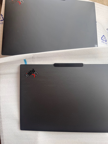 X1carbon202412TH屏幕上盖