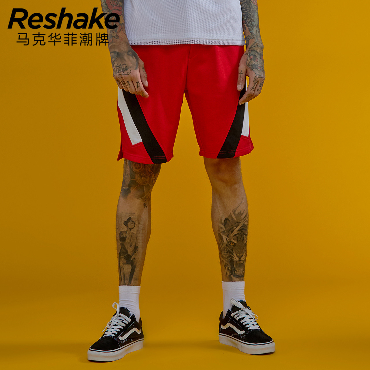 Reshake»ª·ÆÐ͸ñºìÉ«¶Ì¿ãÄÐ18Ïļ¾ÕëÖ¯Ô˶¯¿ãײɫƴ½ÓÎå·Ö¿ã