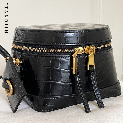 CTANDJIM鳄鱼纹圆饼化妆包