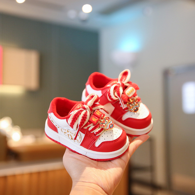 宝宝鞋子男秋冬软底婴儿学步鞋加绒保暖女宝棉鞋儿童新年运动板鞋
