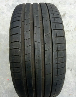 100Y PZ4 AO适配奥迪A6L野马沃尔沃S90 40R19 倍耐力轮胎255