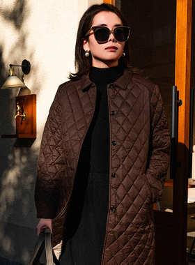 YUN2024冬季新款女气质衬衫领单排扣阔型长款菱格保暖棉服13168