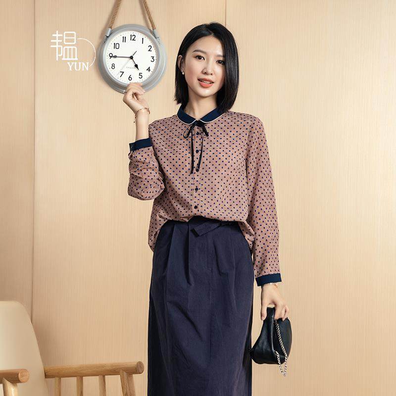 YUN韫2025年秋季复古气质减龄上衣洋气宽松时尚纯色飘带长袖衬衫