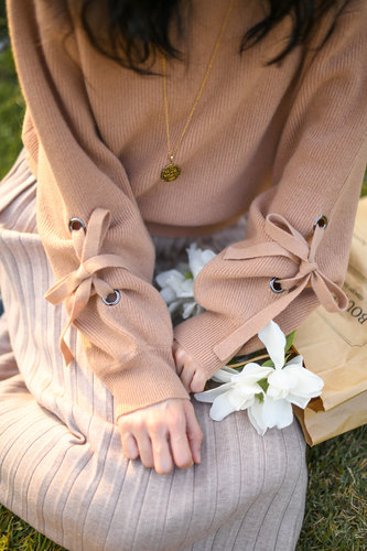 温柔袖美甜水水貂毛玫瑰针织上衣