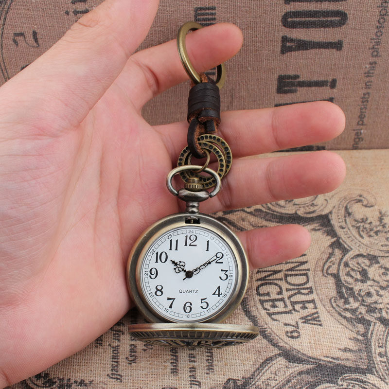 엄마와 아빠 키 체인 교수형 시계 방수 석영 펜던트 시계를위한 명확한 큰 숫자와 레트로 대형 다이얼 노인 회중 시계