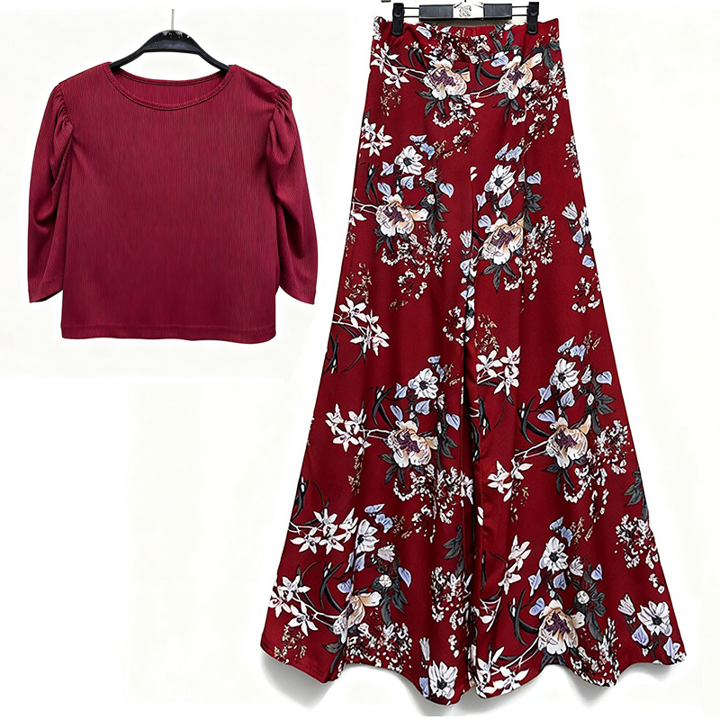 针织上衣+印花休闲裙裤两件套