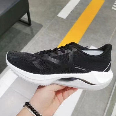 李宁跑步鞋超轻20跑鞋